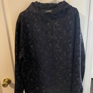 AE digital camo hoodie size XL